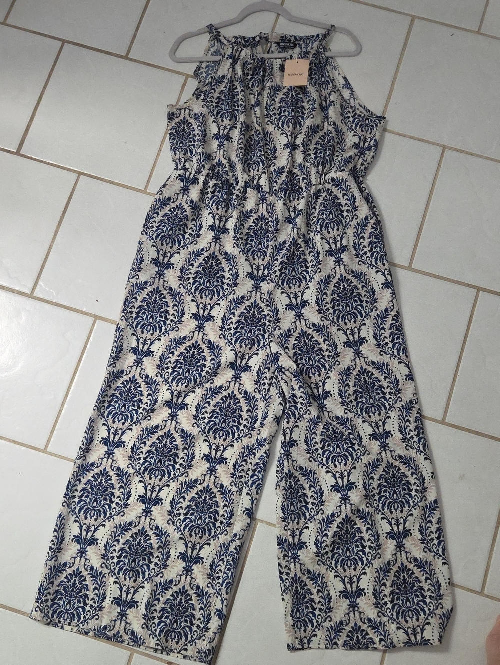 Sleeveless Blue and Cream Patterned Junpsuit by Bloomchic
